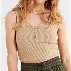 UO Ribbed Knit Cropped Tank Top
